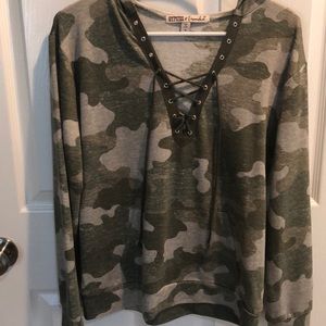 Camouflage lace up hoodie